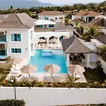 Royal 3 Bedroom Villa Lifestyle