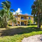 Oasis Cocotal - Family 4Br Apartment In Punta Cana