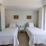 Beachfront 4Beds Jacuzzi Privacy Full Kitchen