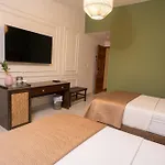 Hotel Pinar Dorado By Hotel Gran Jimenoa