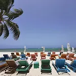 Coral Suites Beach Club & Spa Playa Los Corales