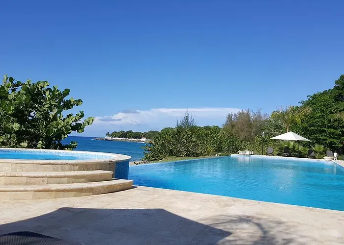 Hispaniola Beach Ocean View Apartment