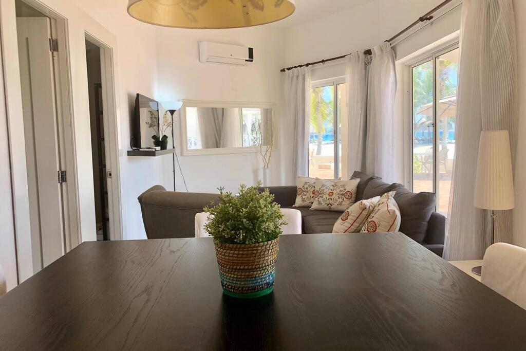 1br Ocean Front Cadaquescaribebayahibe Dominicus * La Fragata