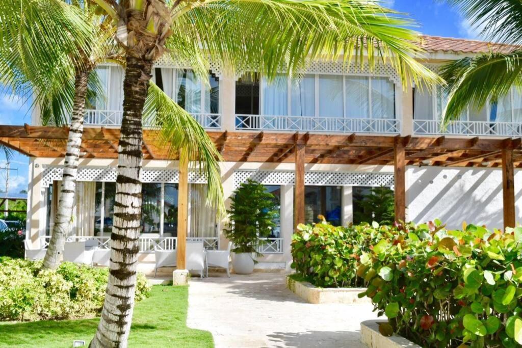 1br Ocean Front Cadaquescaribebayahibe Dominicus Apartment La Fragata