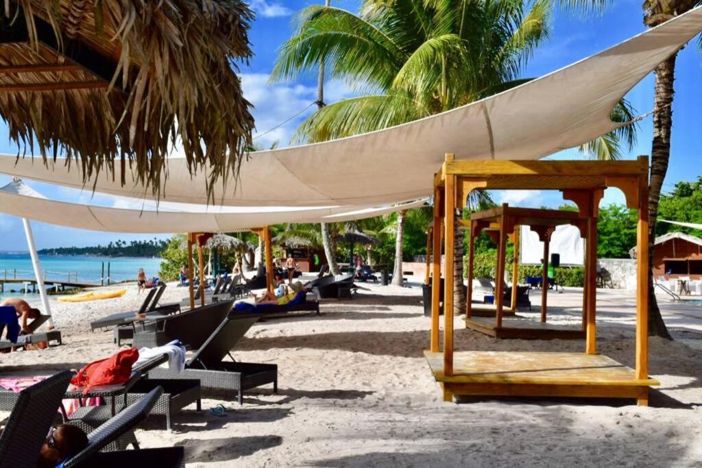 1br Ocean Front Cadaquescaribebayahibe Dominicus Apartment