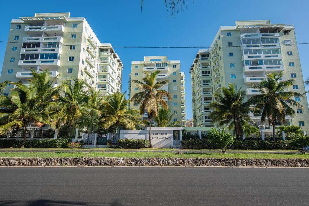 Apartment Escape Oceanfront 3br In Avenida Espana 9flr With Pool *
