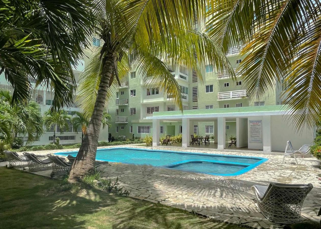 Apartment Escape Oceanfront 3br In Avenida Espana 9flr With Pool