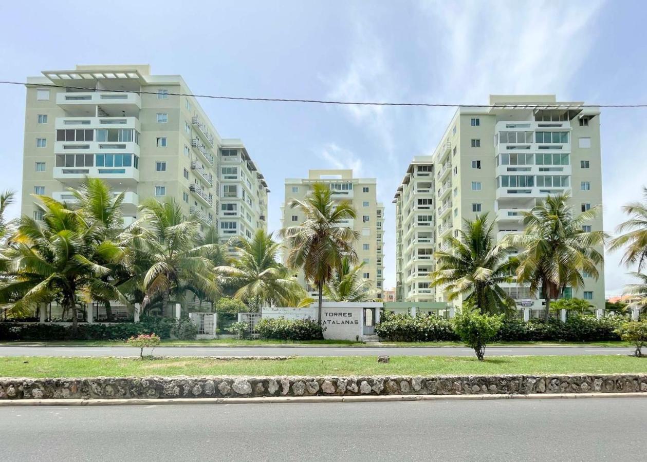 Apartment Escape Oceanfront 3br In Avenida Espana 9flr With Pool