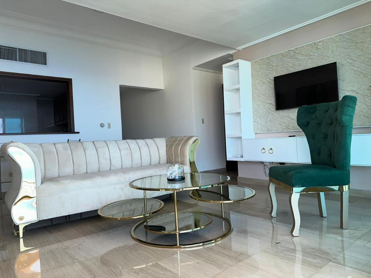 Gateway For And Your Loves Ones I Sleeps 6 Santo Domingo