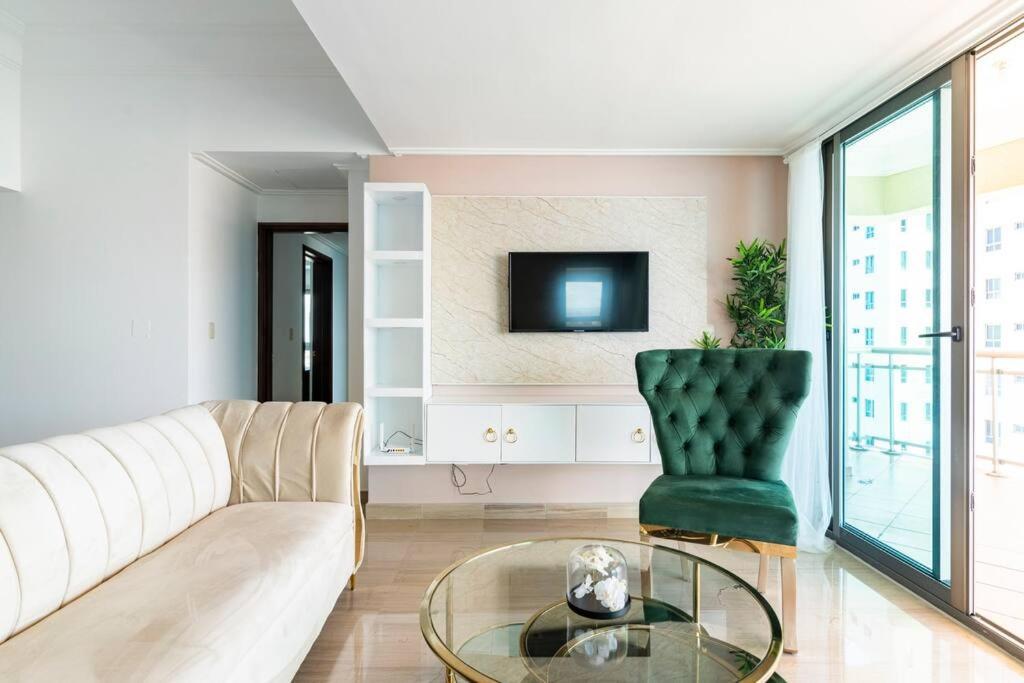 Gateway For And Your Loves Ones I Sleeps 6 Apartment *