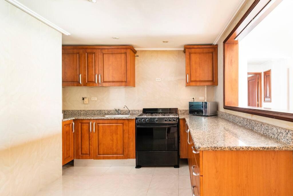 Apartment Gateway For And Your Loves Ones I Sleeps 6 *