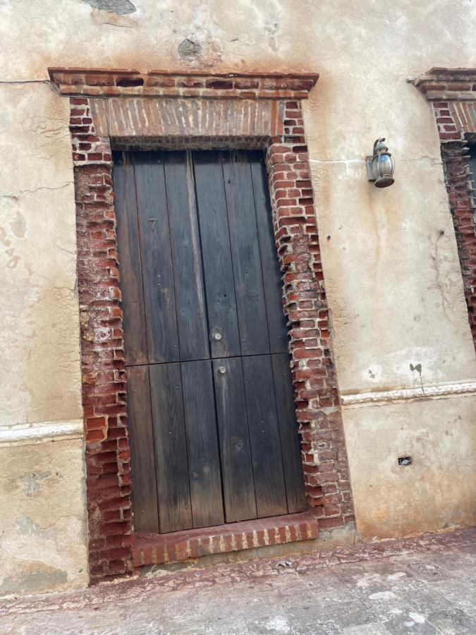 27 Colonial, Centro Historico Hotel 3*