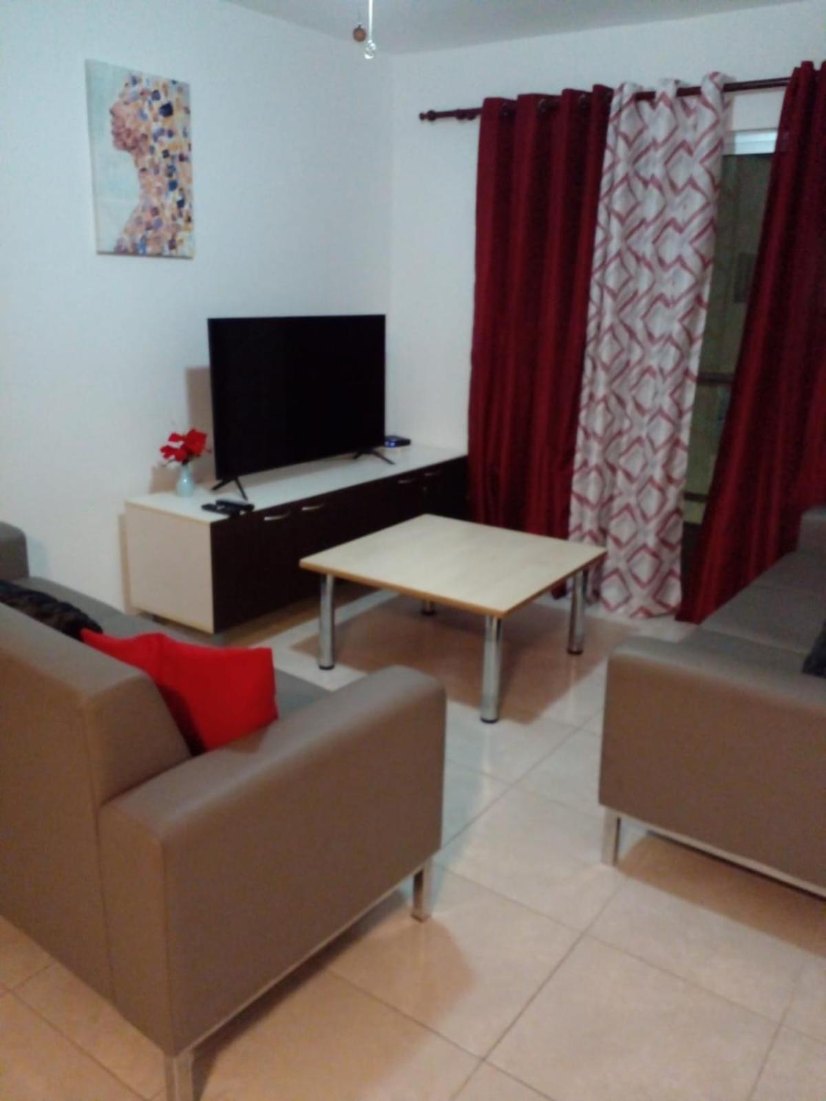 Caleta Apartment *