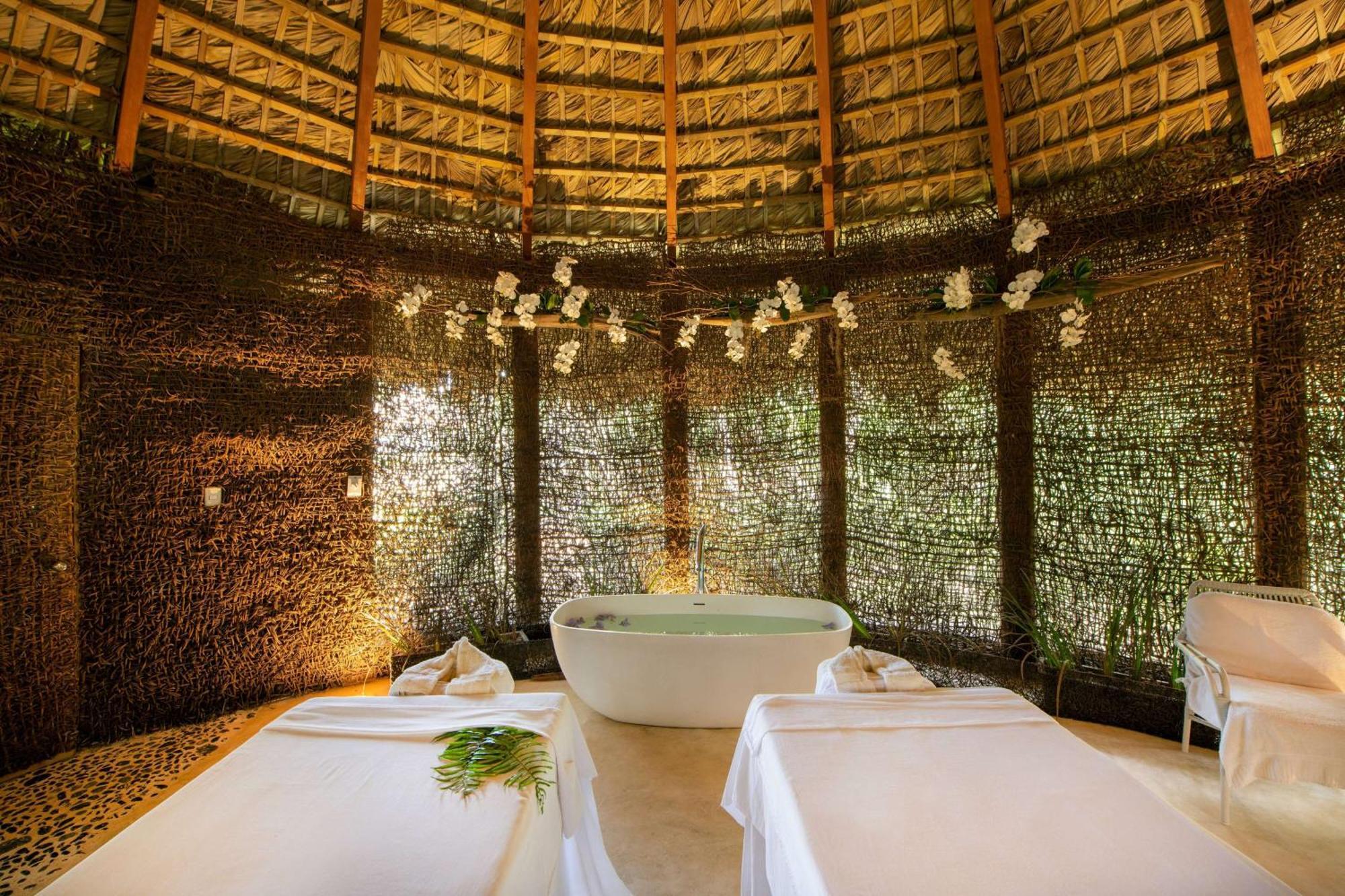 Viva V Samana By Wyndham, A Trademark Adults Resort 5*