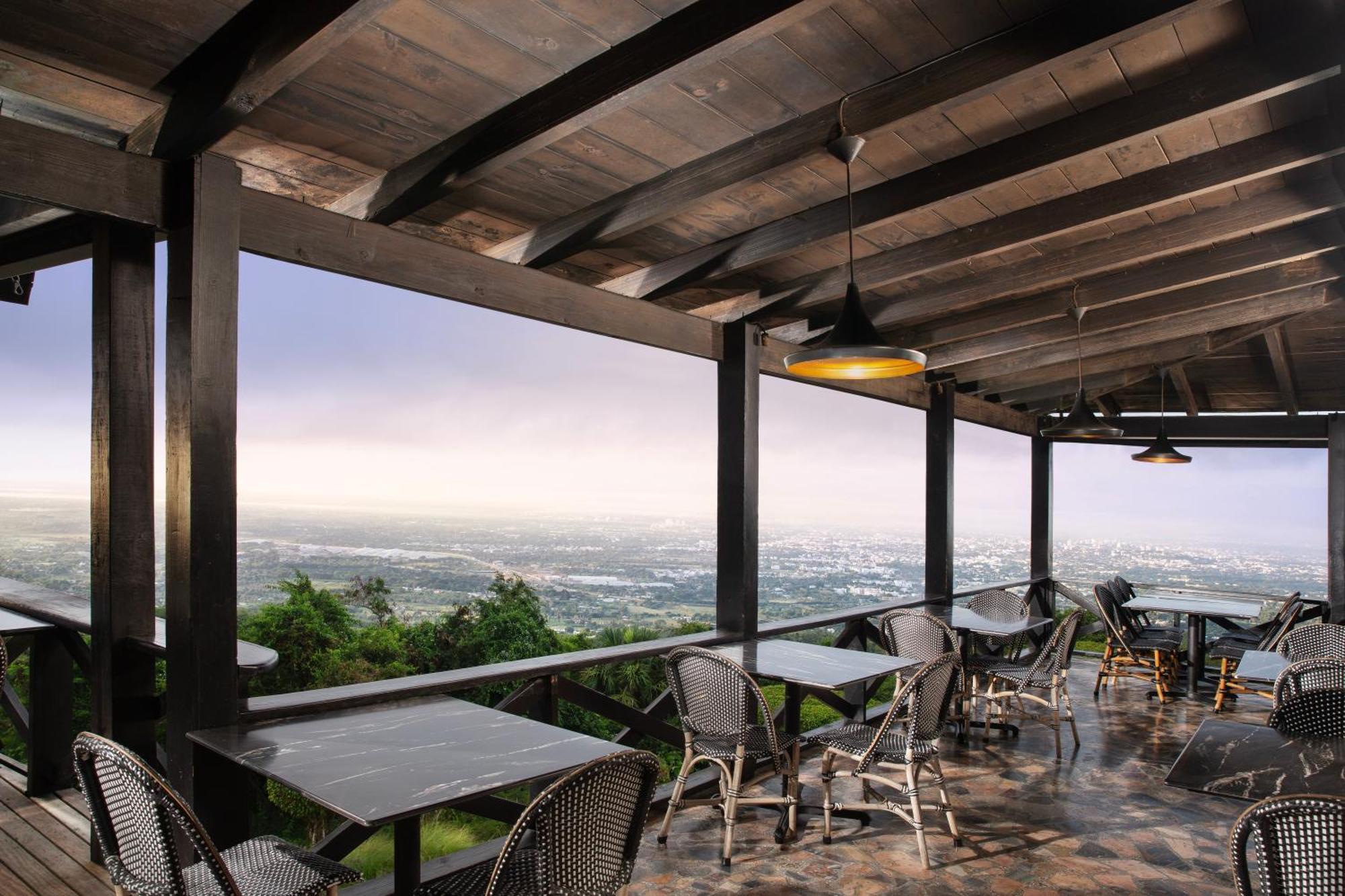 Hotel Camp David Ranch 3*