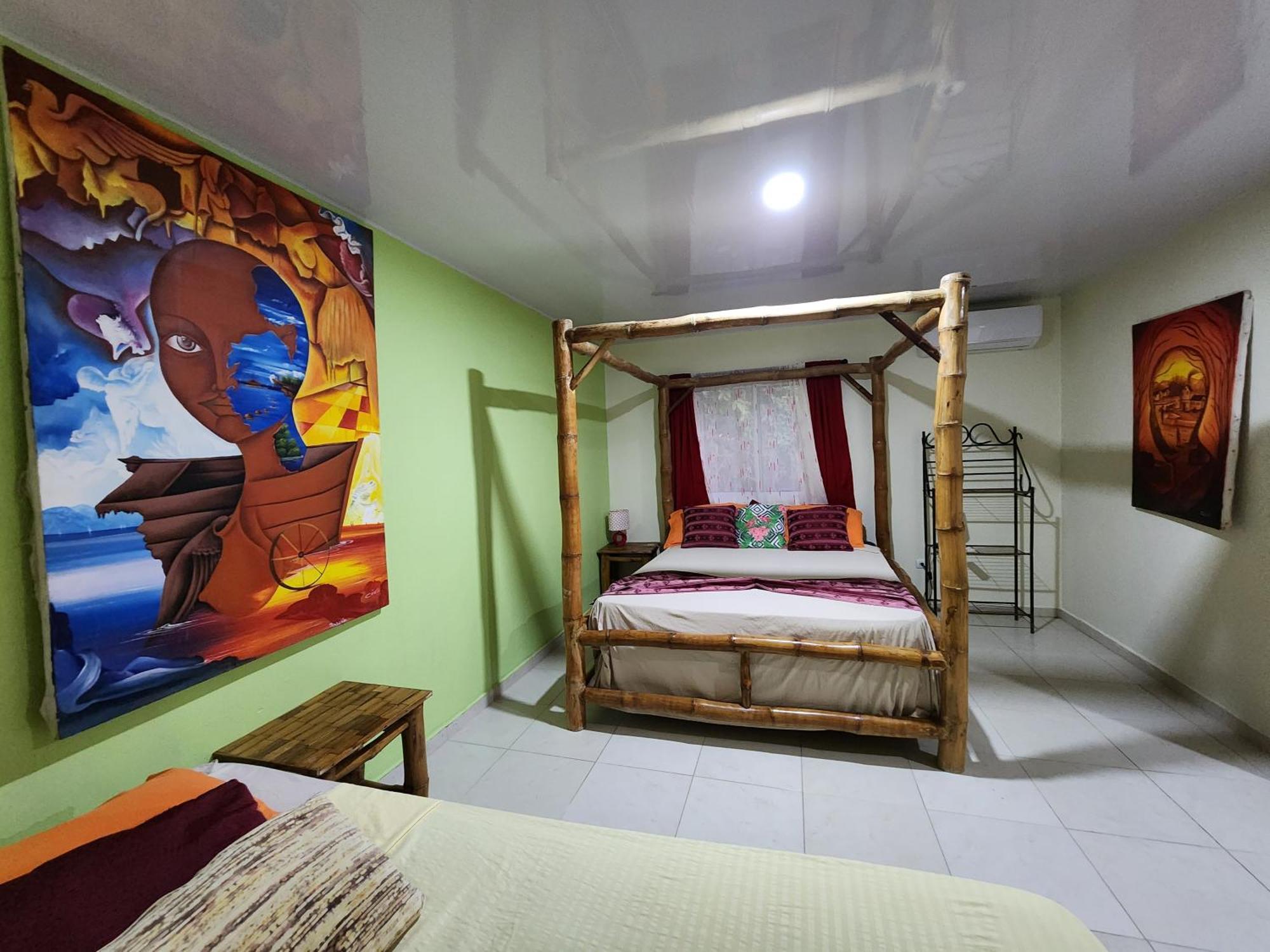 Rosa Guest house *