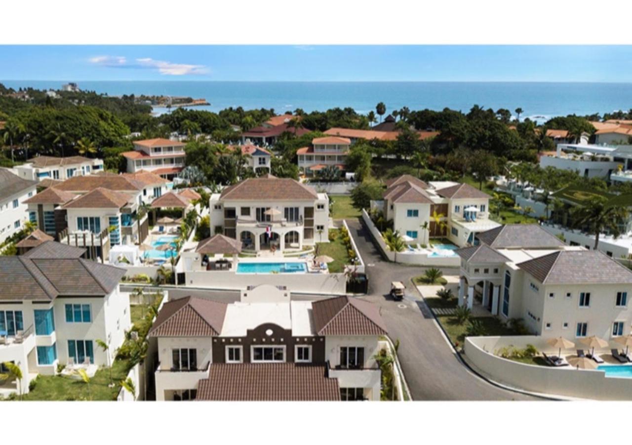 Villa Royal 3 Bedroom Lifestyle *