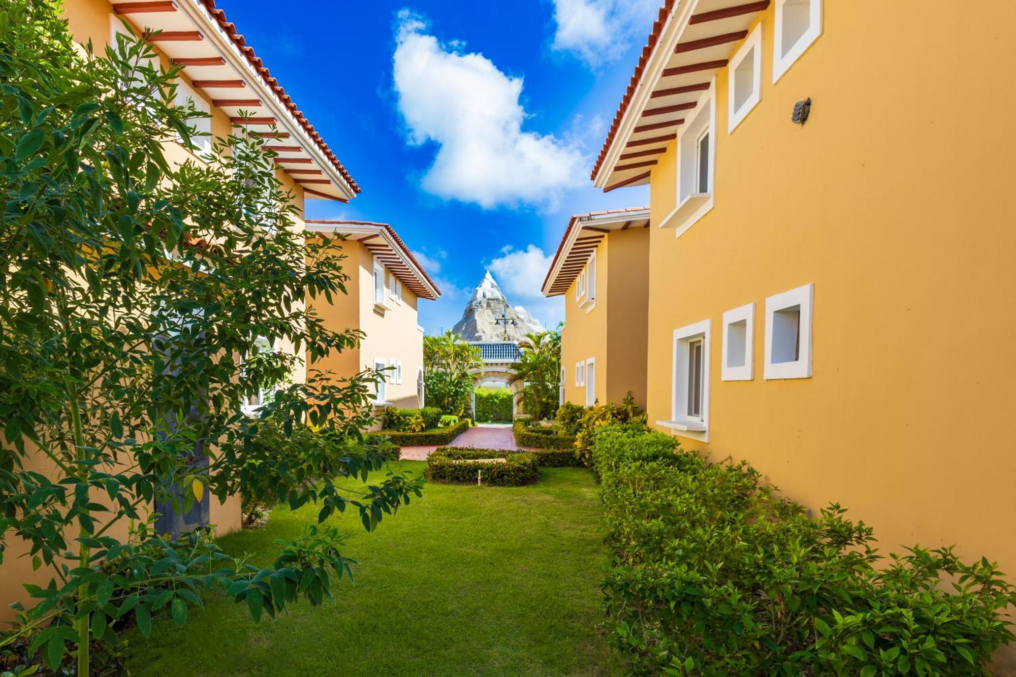 Oasis Cocotal - Family 4br In * Punta Cana