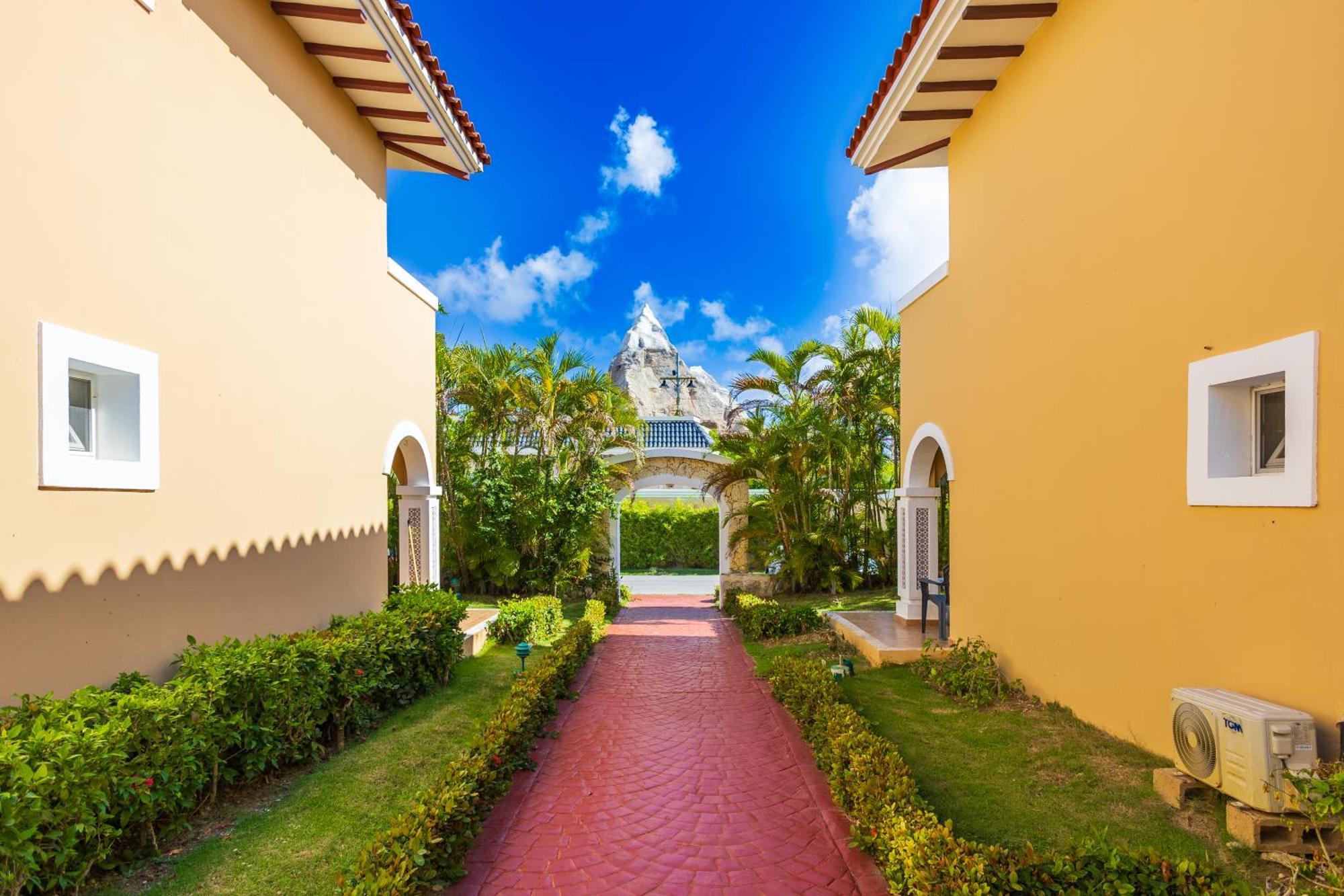 Oasis Cocotal - Family 4br In Apartment Punta Cana