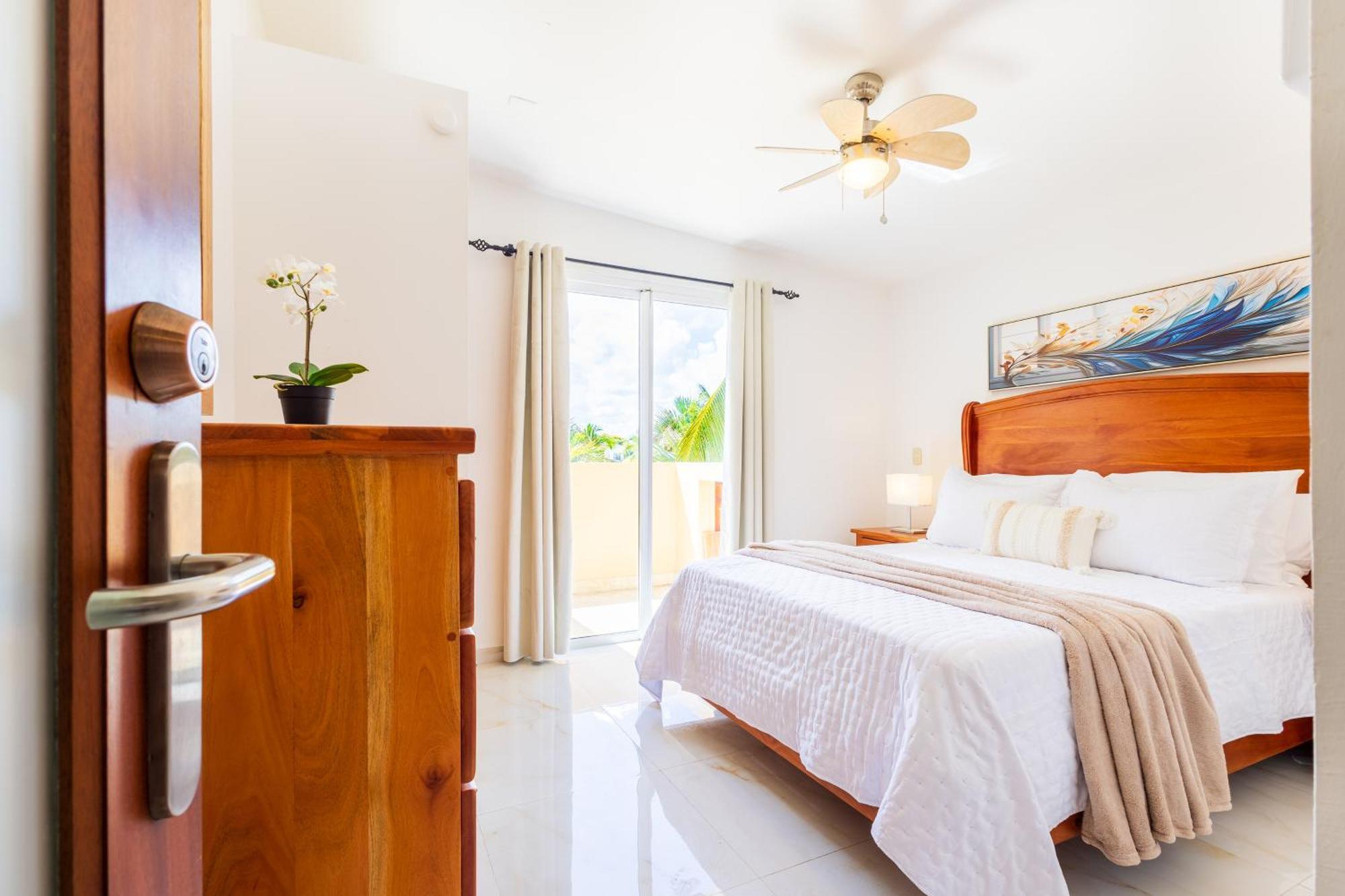 Oasis Cocotal - Family 4br In Apartment Punta Cana