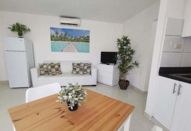 Coral Deluxe Playa Los Corales Apartment Punta Cana