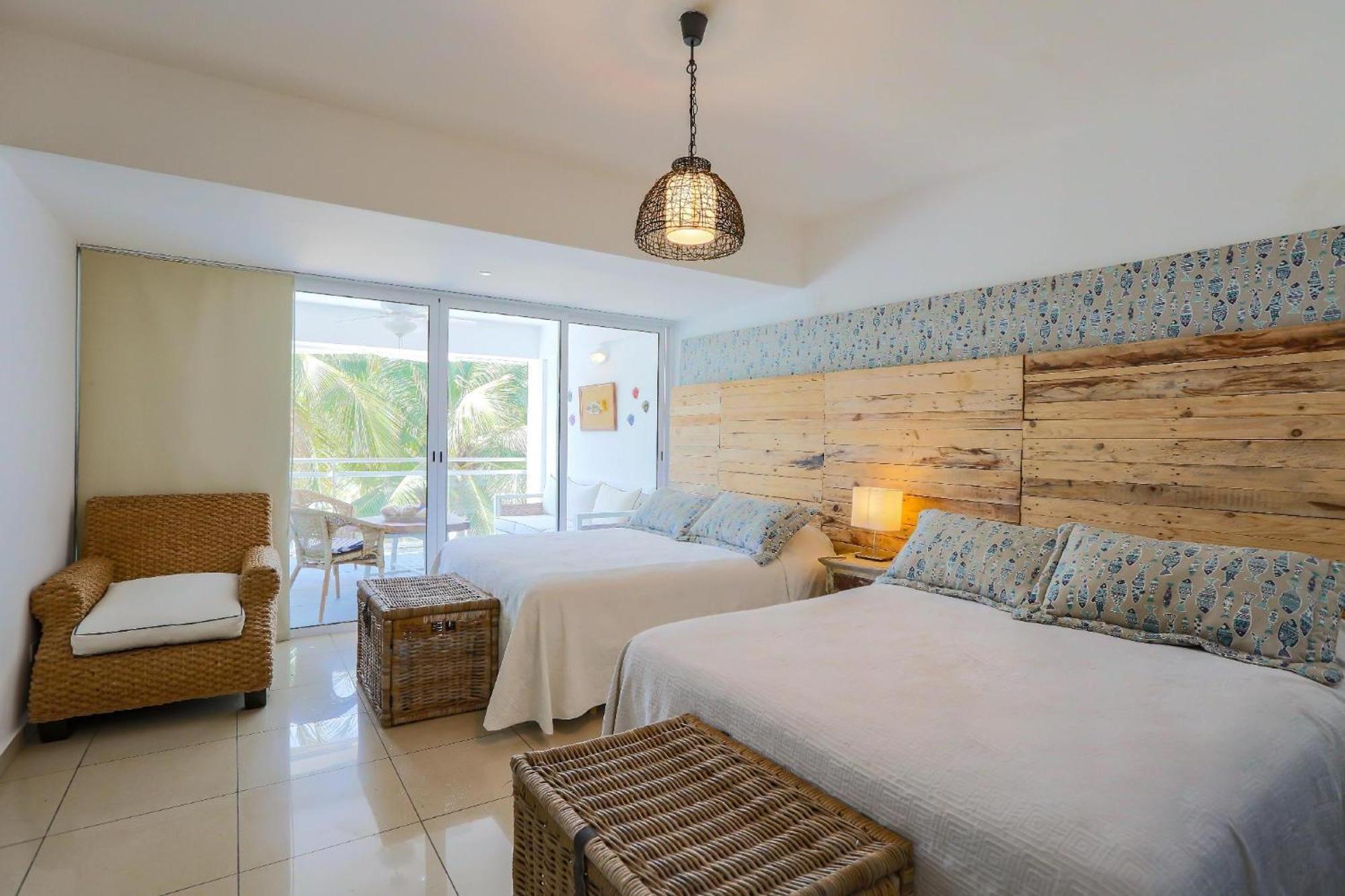 Beachfront 4beds Jacuzzi Privacy Full Kitchen Apartment *