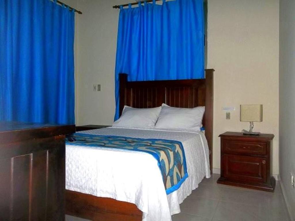 Hotel Marbella Montecristi Rep. Dom.