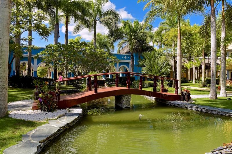 Resort Iberostar Waves Costa Dorada 5*