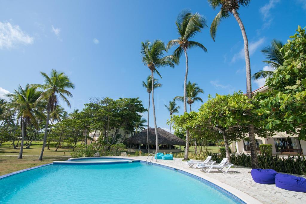 Baoba Resort Cabrera