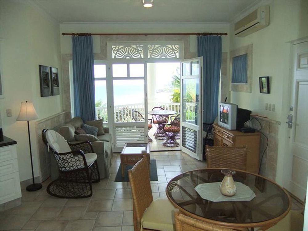 Los Balcones Hotel