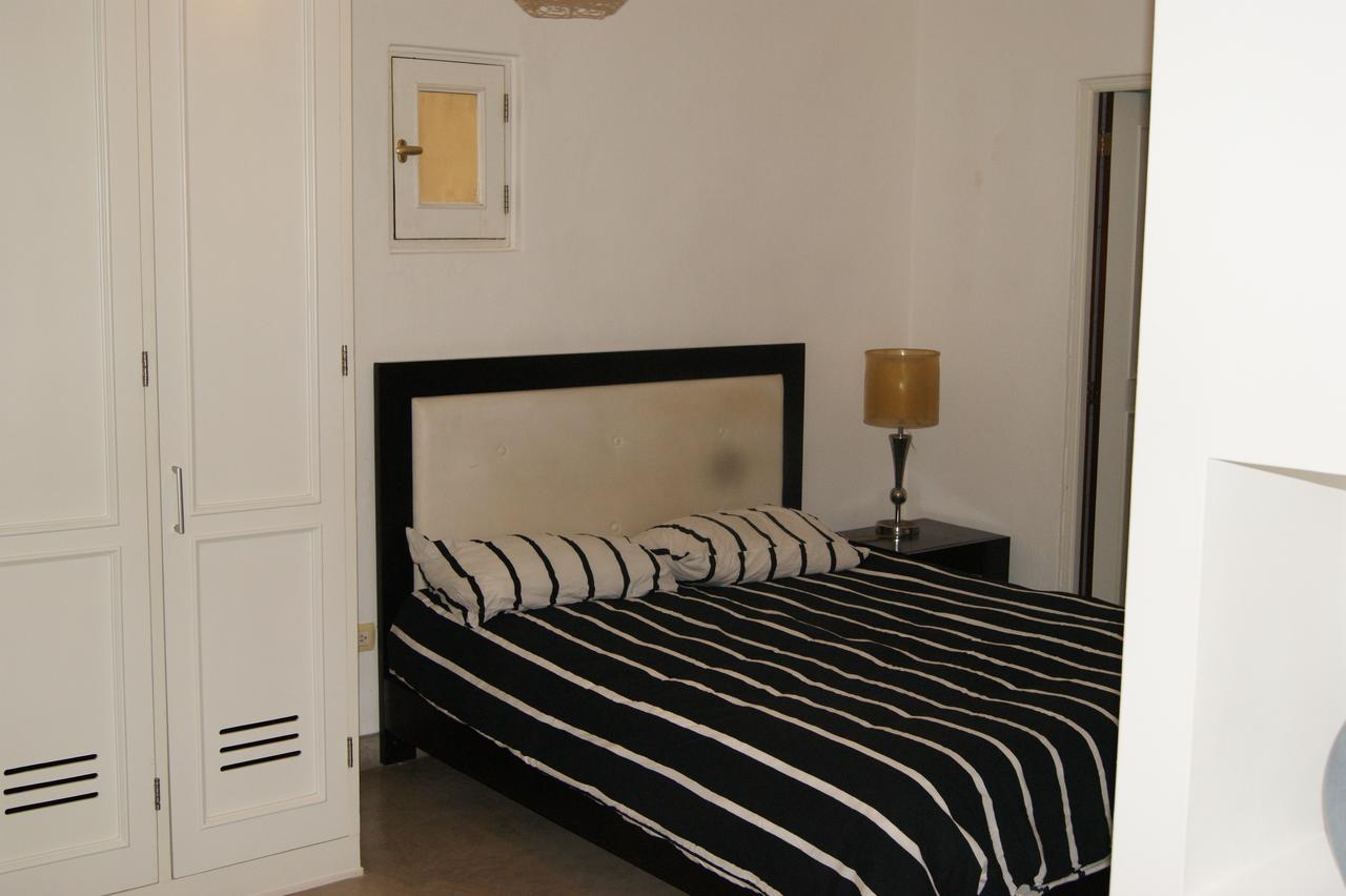 Paseo Colonial Apartment *