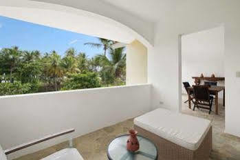 Baoba Resort Cabrera