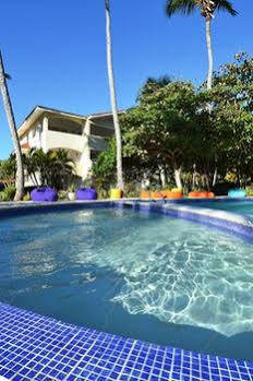 Baoba Resort 3*