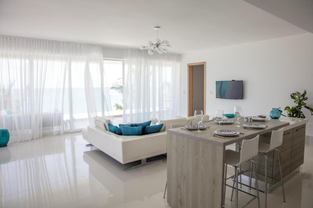 Sea Winds With Direct Ocean Views *