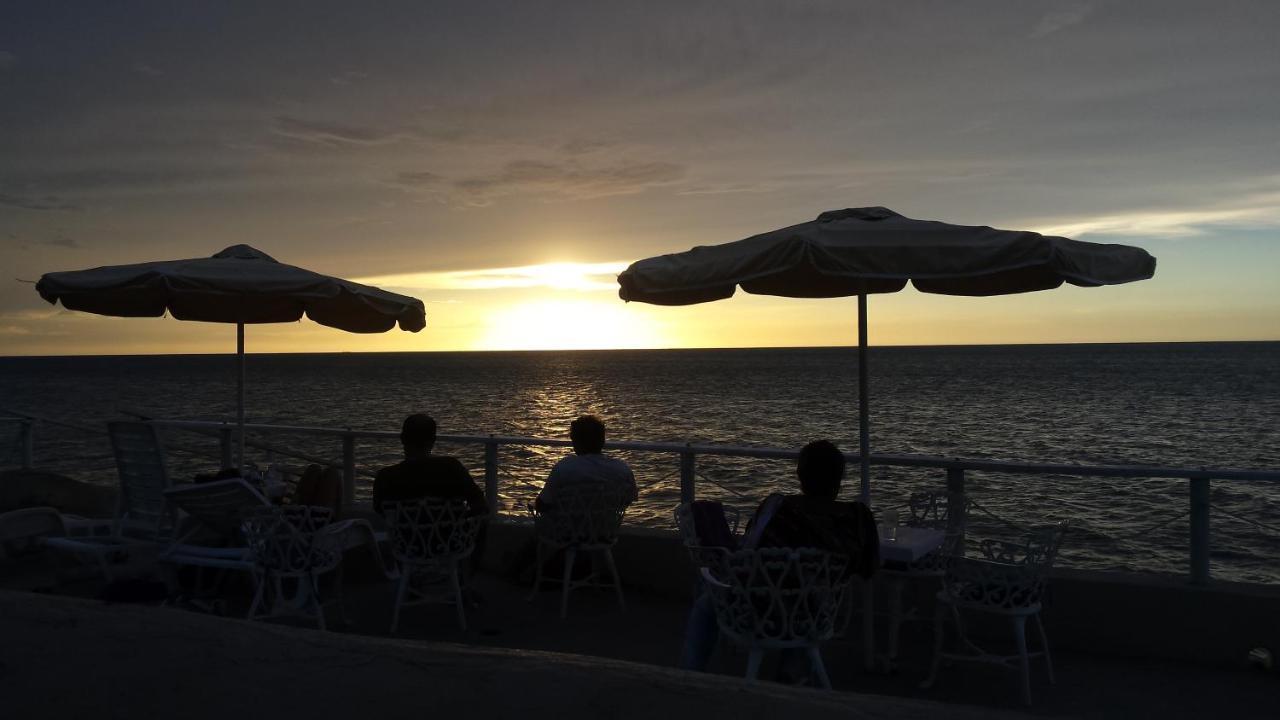 Marbella Montecristi Rep. Dom. Hotel San Fernando de Monte Cristi