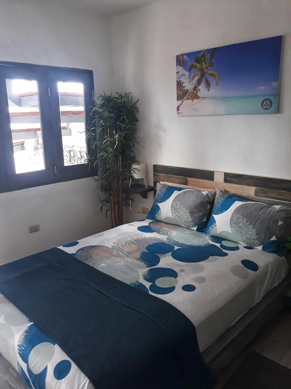 Colonial House Hotel 3*