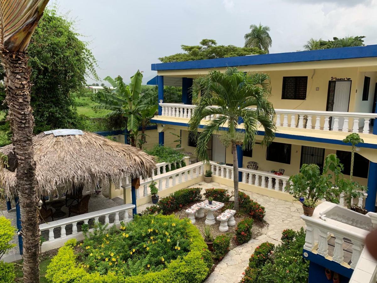 Sana El Jardin Secreto Hostel Santiago De Los Caballeros