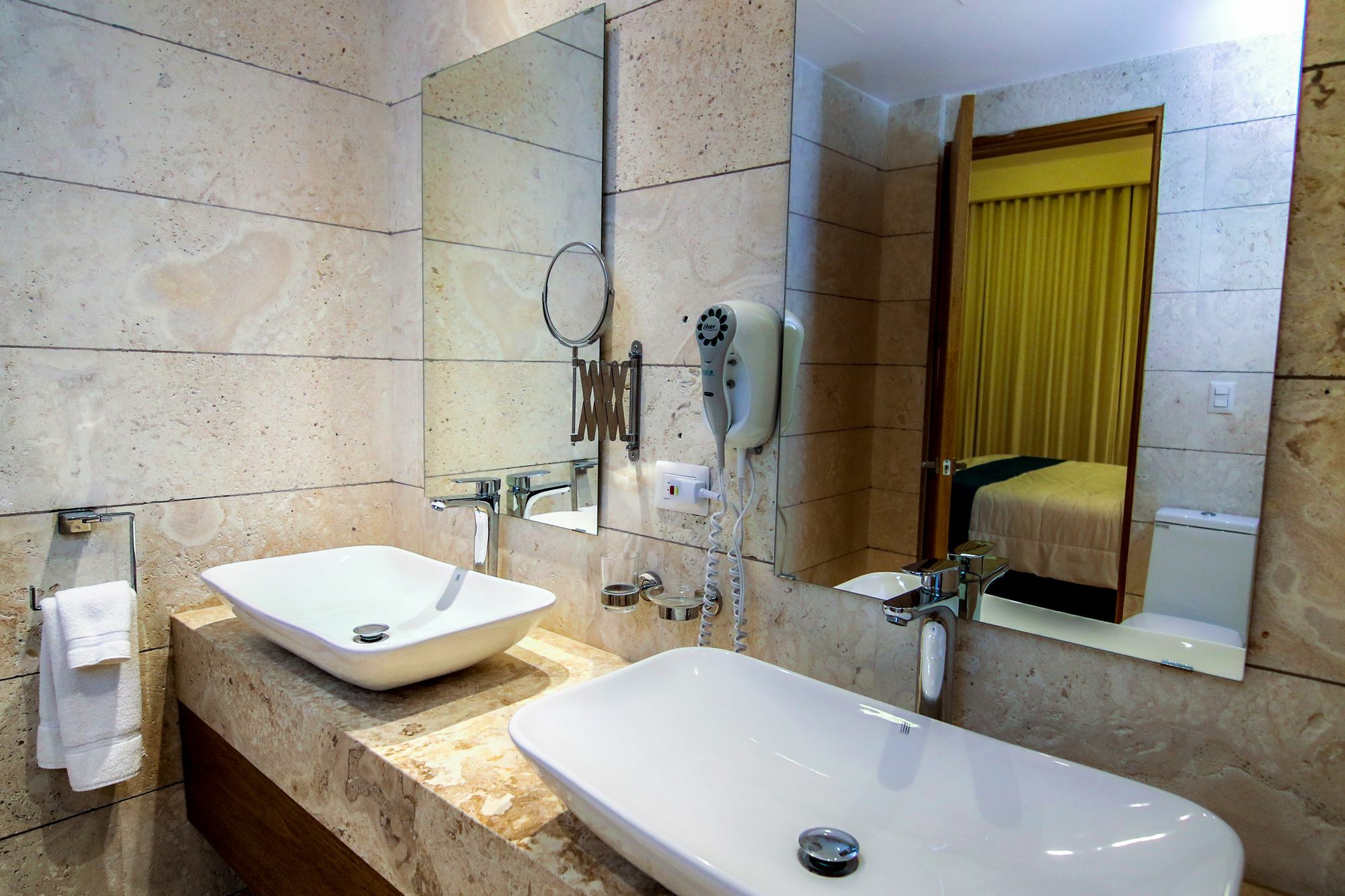 Rock Aparthotel