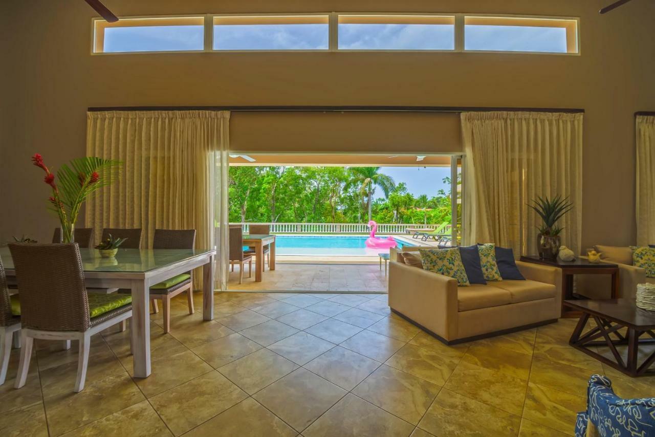Residencial Casa Linda Villa *