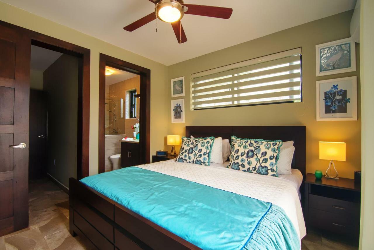 Residencial Casa Linda Villa *