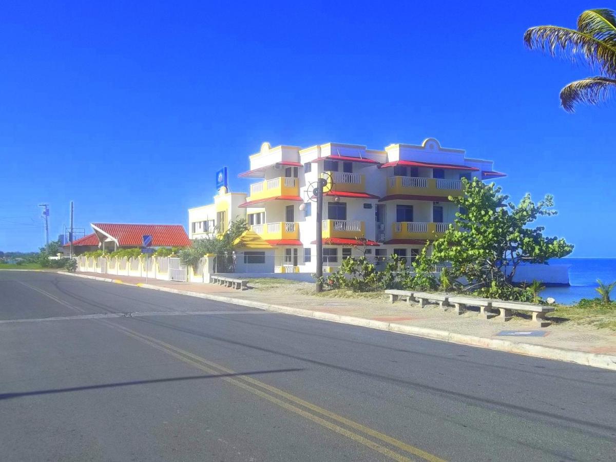 Marbella Montecristi Rep. Dom. Hotel San Fernando de Monte Cristi