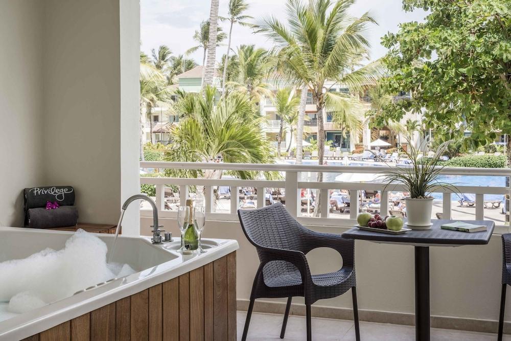 Hotel Privilege Club At Ocean Blue & Bavaro